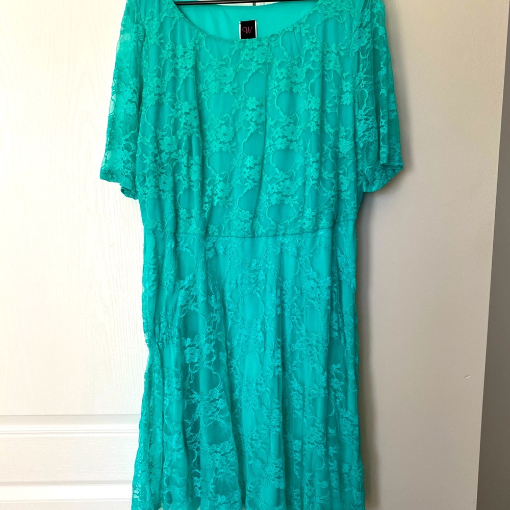 Teal dress, with lace detail